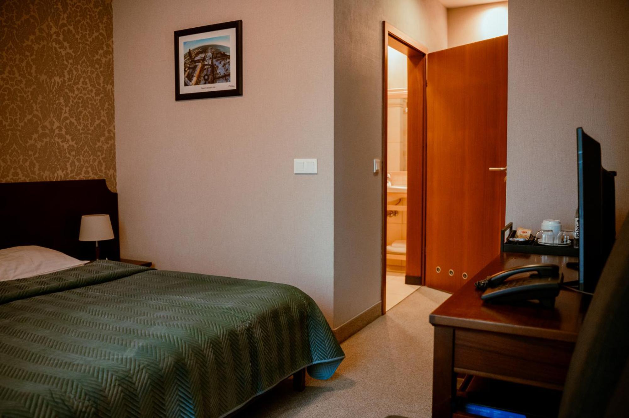 Hotel Kuracyjny Spa & Wellness Гдыня Экстерьер фото